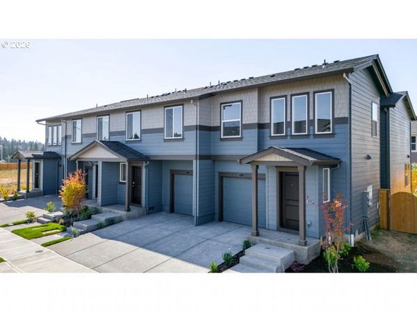 6158 SE 16th ST, Gresham, OR 97080