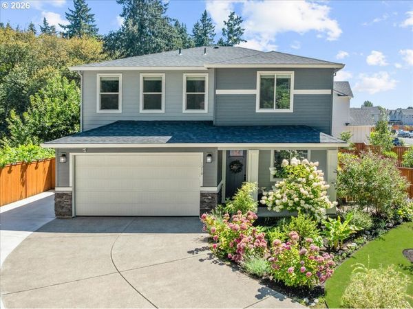 1210 N SYCAMORE ST, Canby, OR 97013