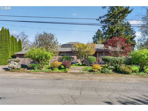 3270 SW VISTA DR, Portland, OR 97225