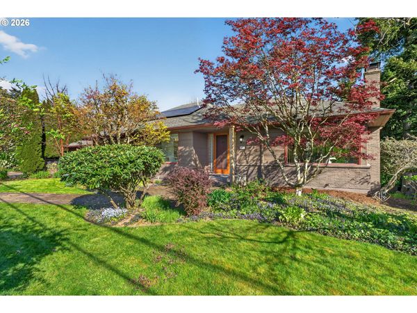 3270 SW VISTA DR, Portland, OR 97225