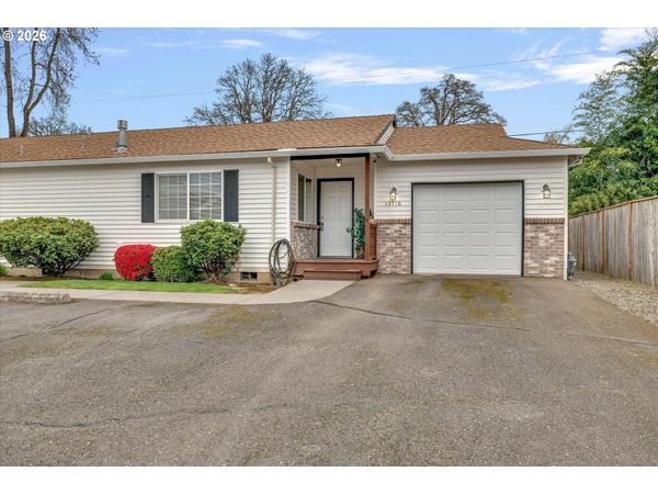 13716 SE LINDEN LN, Unit 1, Milwaukie, OR 97222
