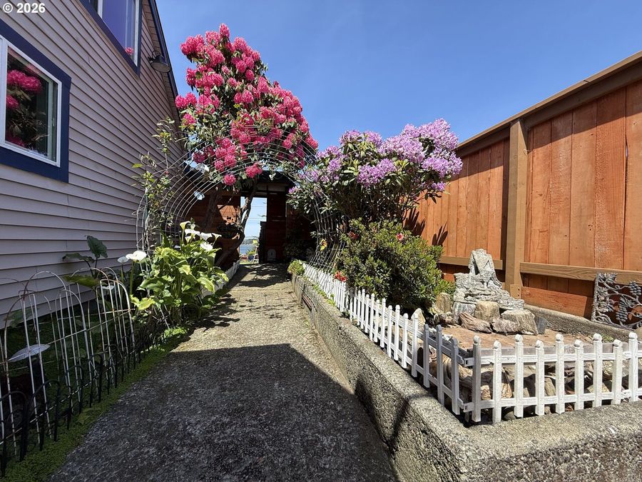 Property Image 36
