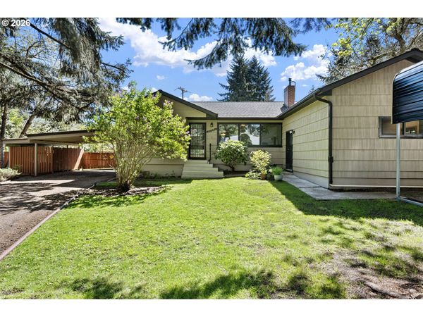 1295 BETTY LN, Eugene, OR 97404