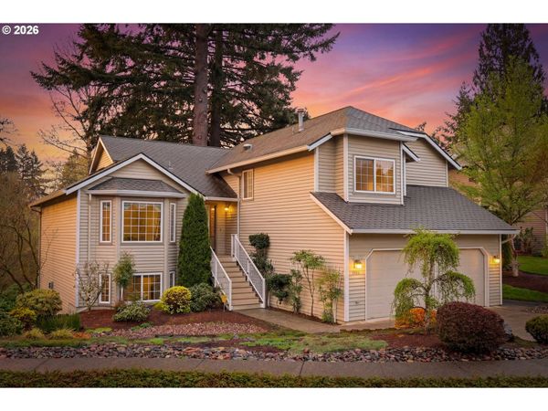 1326 SE LINDEN CT, Gresham, OR 97080