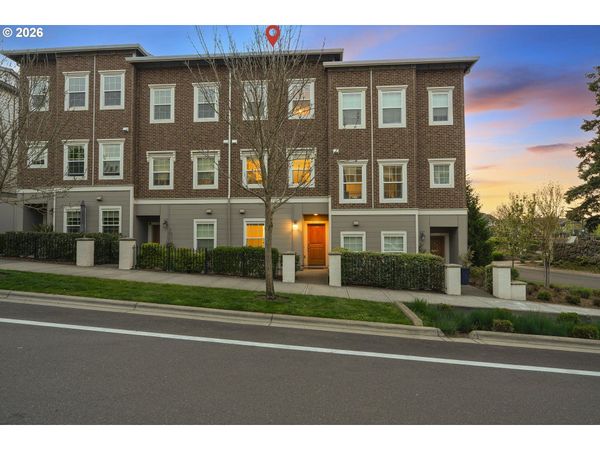 28715 SW VILLEBOIS DR, Wilsonville, OR 97070