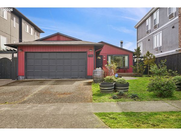 7134 N GREENWICH AVE, Portland, OR 97217