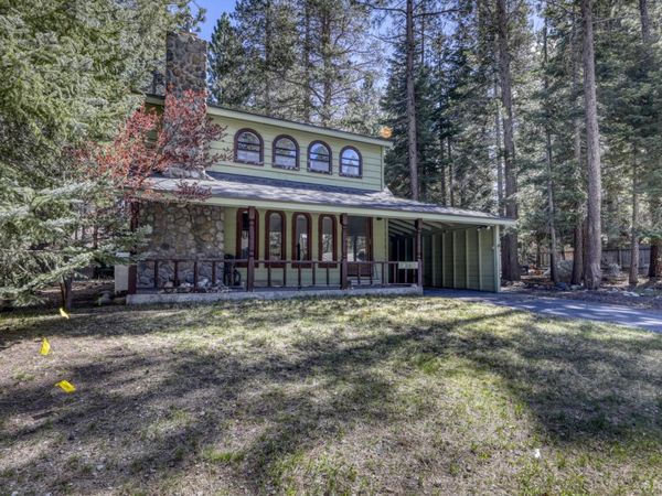 2104 West Way, South Lake Tahoe, CA 96150