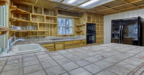 2104 West Way, South Lake Tahoe, CA 96150 Photo