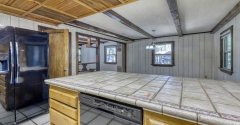 2104 West Way, South Lake Tahoe, CA 96150 Photo