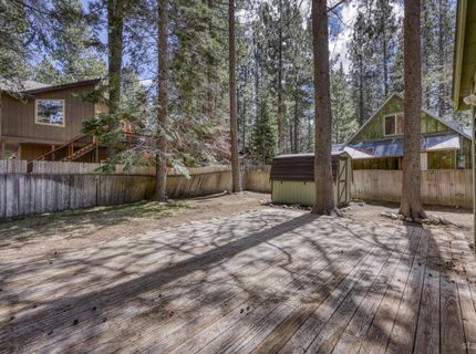 2104 West Way, South Lake Tahoe, CA 96150 Photo