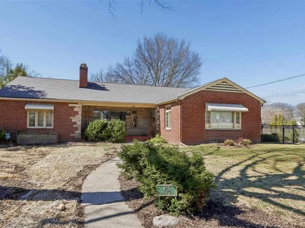 425 Beldon Ave, Iowa City, IA 52246