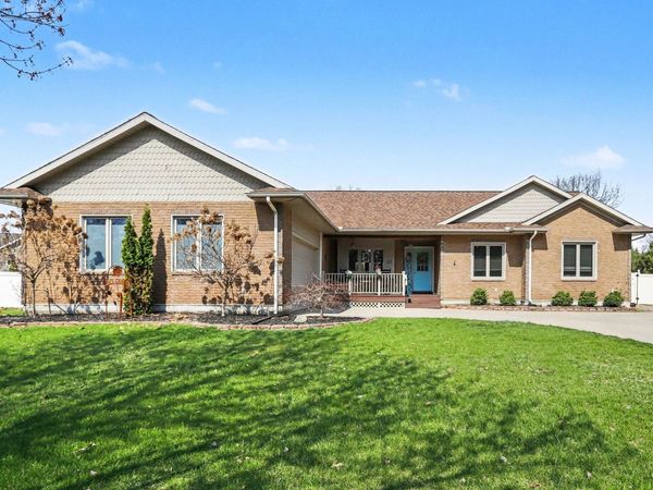 33 Wood Drive, Coldwater, MI 49036