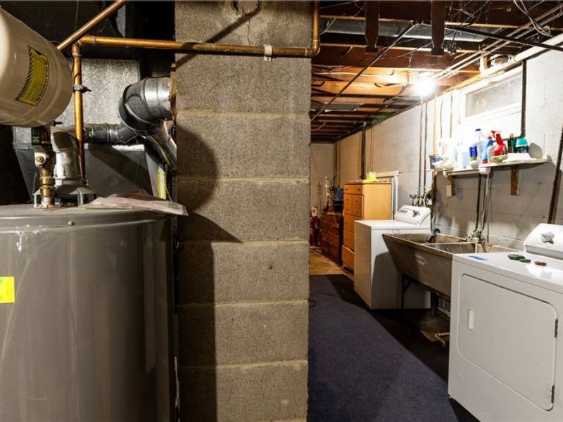 3720 Carl Street NW, Lake, OH 44685 Photo 19