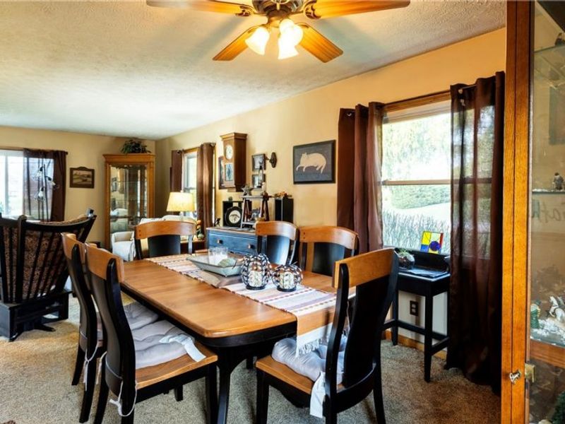 3720 Carl Street NW, Lake, OH 44685 Photo 4