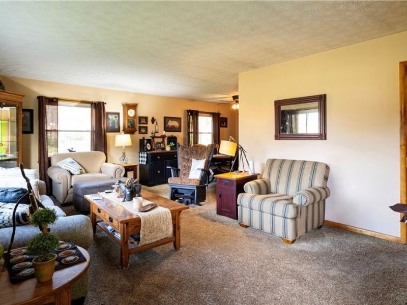 3720 Carl Street NW, Lake, OH 44685 Photo 7