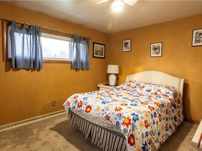 3720 Carl Street NW, Lake, OH 44685 Photo 9