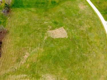 Oldefield Drive, St Clairsville, OH 43950