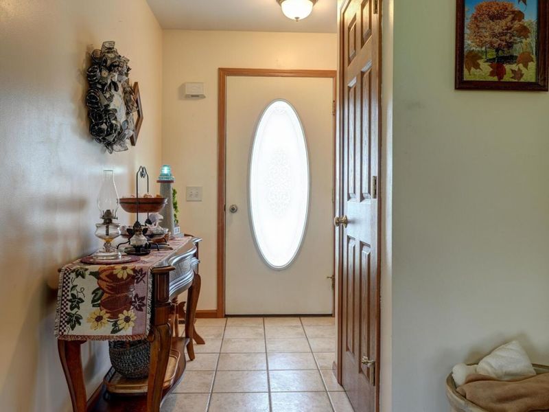 7745 Spidel Road, Bradford, OH 45308 Photo 8