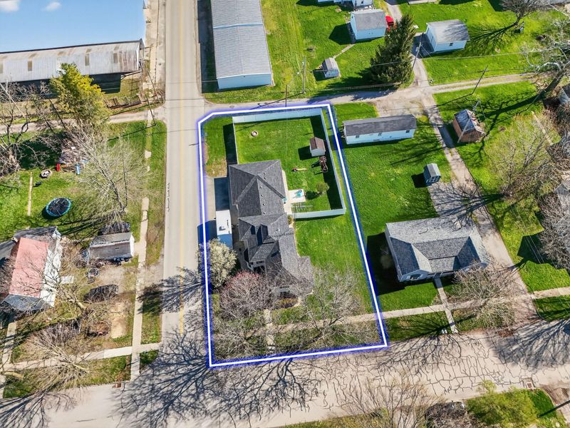 301 E Main Street, Belle Center, OH 43310 Photo 3