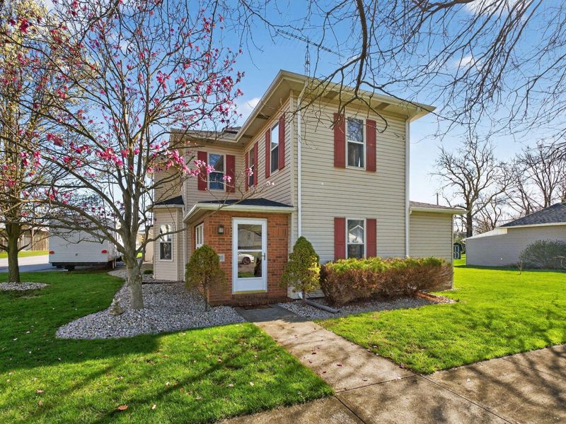 301 E Main Street, Belle Center, OH 43310 Photo 5