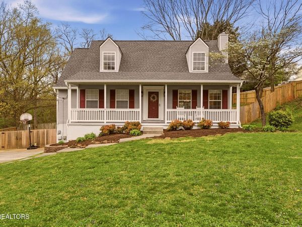 1232 Saybrook Lane, Knoxville, TN 37923