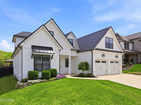 2028 Highlands Ridge Lane, Knoxville, TN 37932