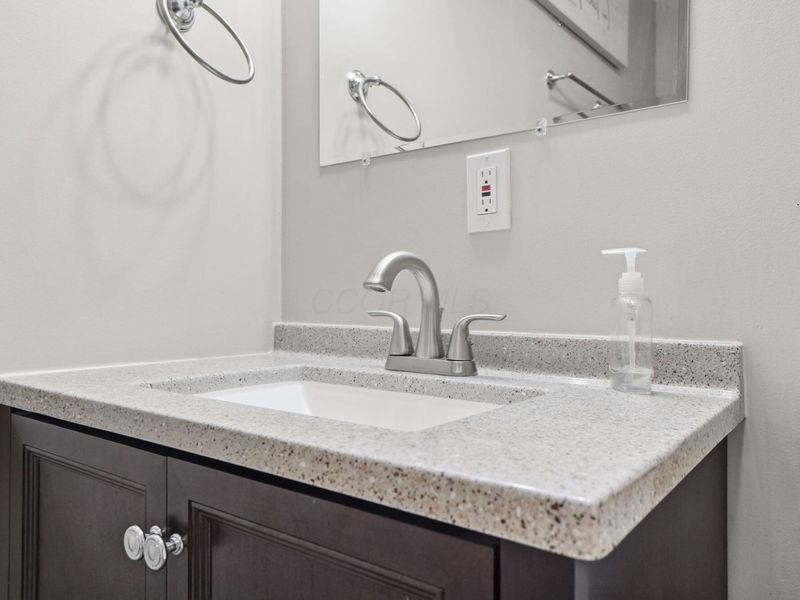 1220 Tedco Drive , Columbus, OH 43223 Photo 20