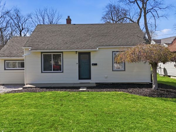 120 Sharon Avenue , Ashland, OH 44805