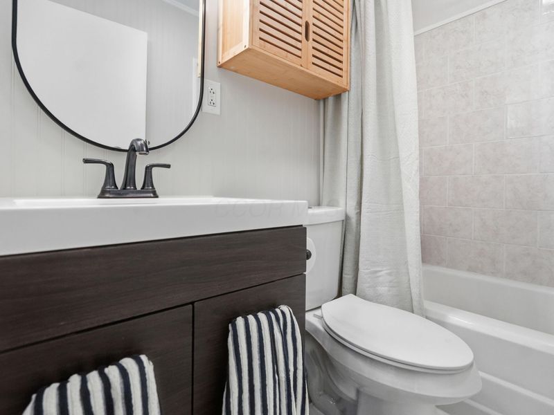 120 Sharon Avenue, Ashland, OH 44805 Photo 12