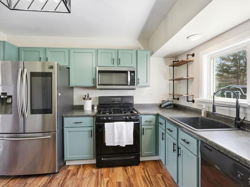 120 Sharon Avenue, Ashland, OH 44805 Photo 7