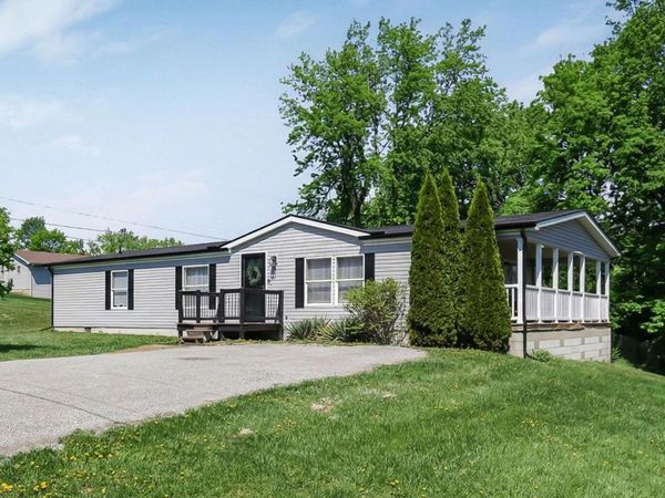 180 Rusty Rifle Road, Zanesville, OH 43701