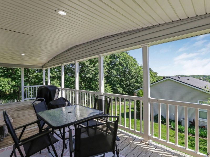 180 Rusty Rifle Road, Zanesville, OH 43701 Photo 6