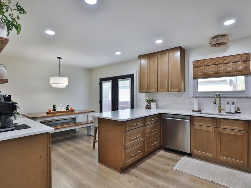 1167 Reed Circle Drive, Columbus, OH 43224 Photo 16