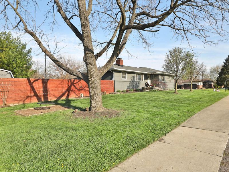 1167 Reed Circle Drive, Columbus, OH 43224 Photo 6