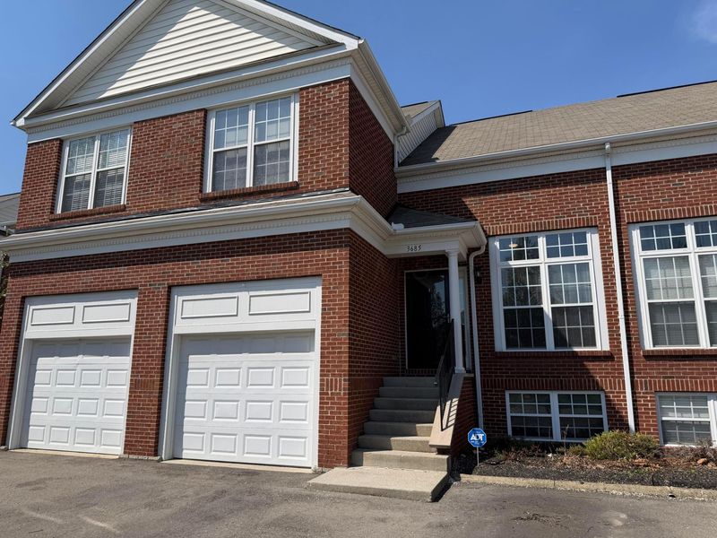 3685 Fish Hawk Landing , Unit 15, Columbus, OH 43230 Photo 2