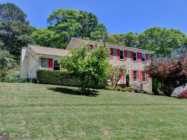 2196 Lunceford Lane, Lilburn, GA 30047