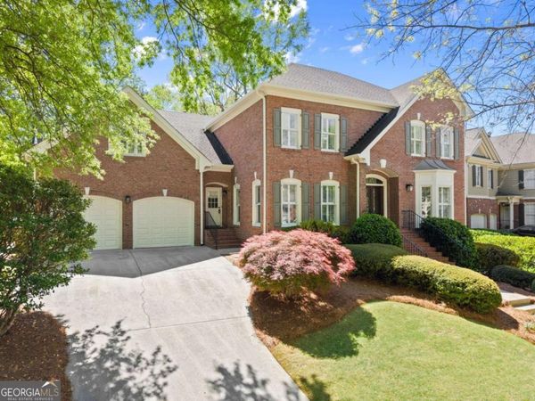 960 Allen Lake Lane, Suwanee, GA 30024