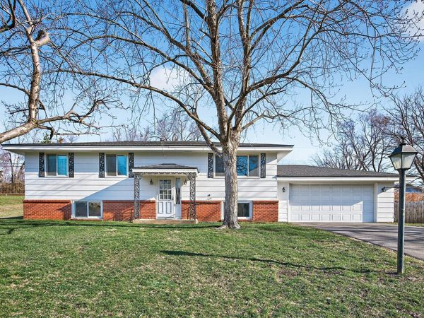 242 Mission Circle , Bloomington, MN 55420