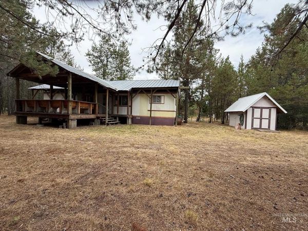 227 Mcleod Ln, Donnelly, ID 83615
