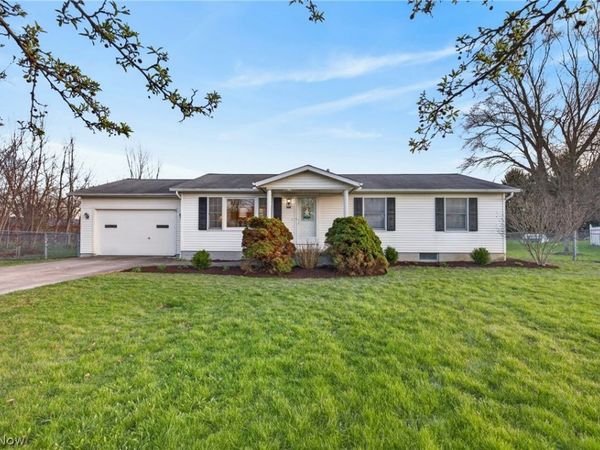 16801 Kinsman Road , Middlefield, OH 44062