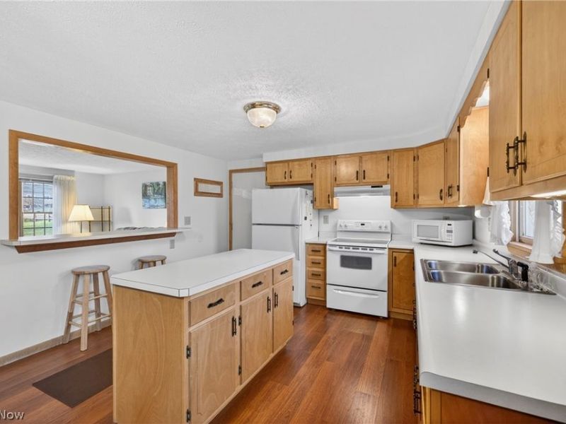 16801 Kinsman Road, Middlefield, OH 44062 Photo 14