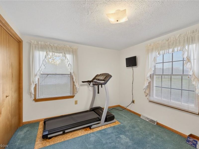 16801 Kinsman Road, Middlefield, OH 44062 Photo 28