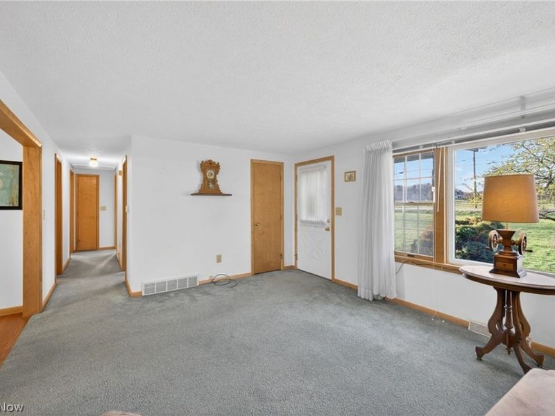 16801 Kinsman Road, Middlefield, OH 44062 Photo 5