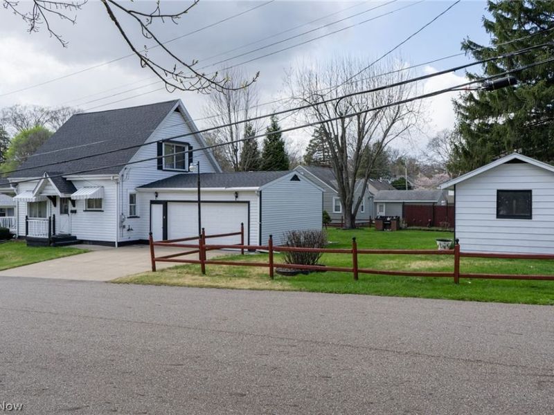 1529 23rd Street NE, Canton, OH 44714 Photo 4