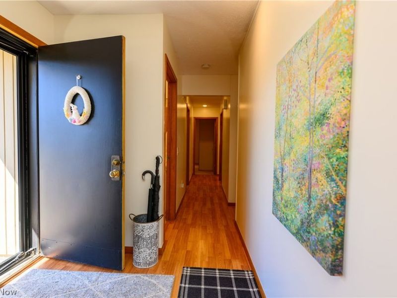 10483 Shale Brook Way, Strongsville, OH 44149 Photo 17