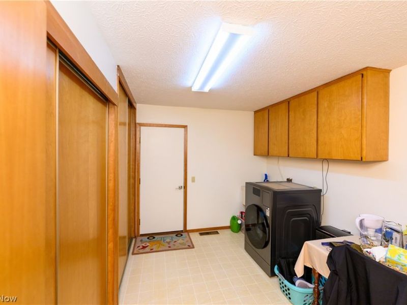 10483 Shale Brook Way, Strongsville, OH 44149 Photo 27