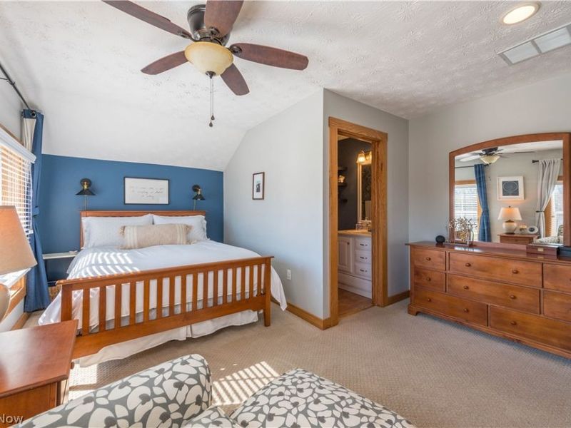 686 Perry Street, Vermilion, OH 44089 Photo 23