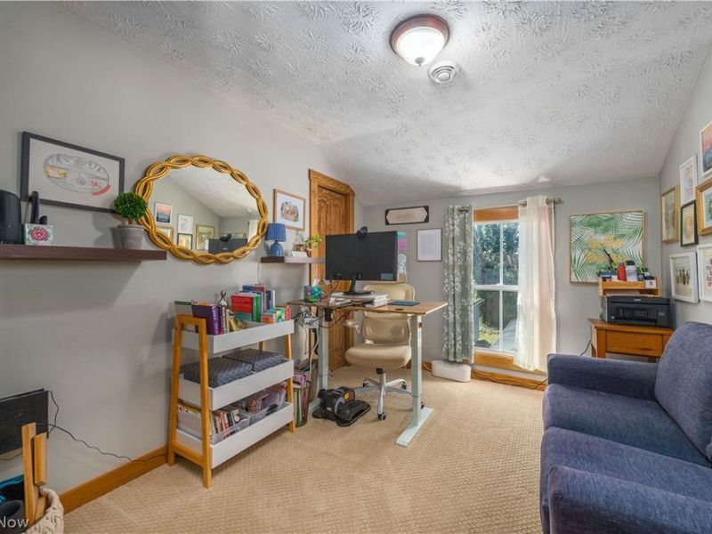 686 Perry Street, Vermilion, OH 44089 Photo 32