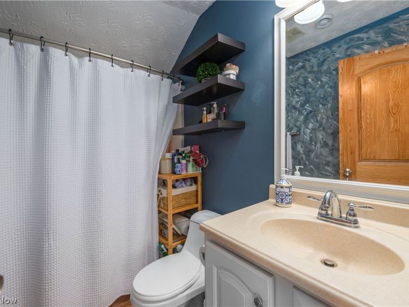 686 Perry Street, Vermilion, OH 44089 Photo 34