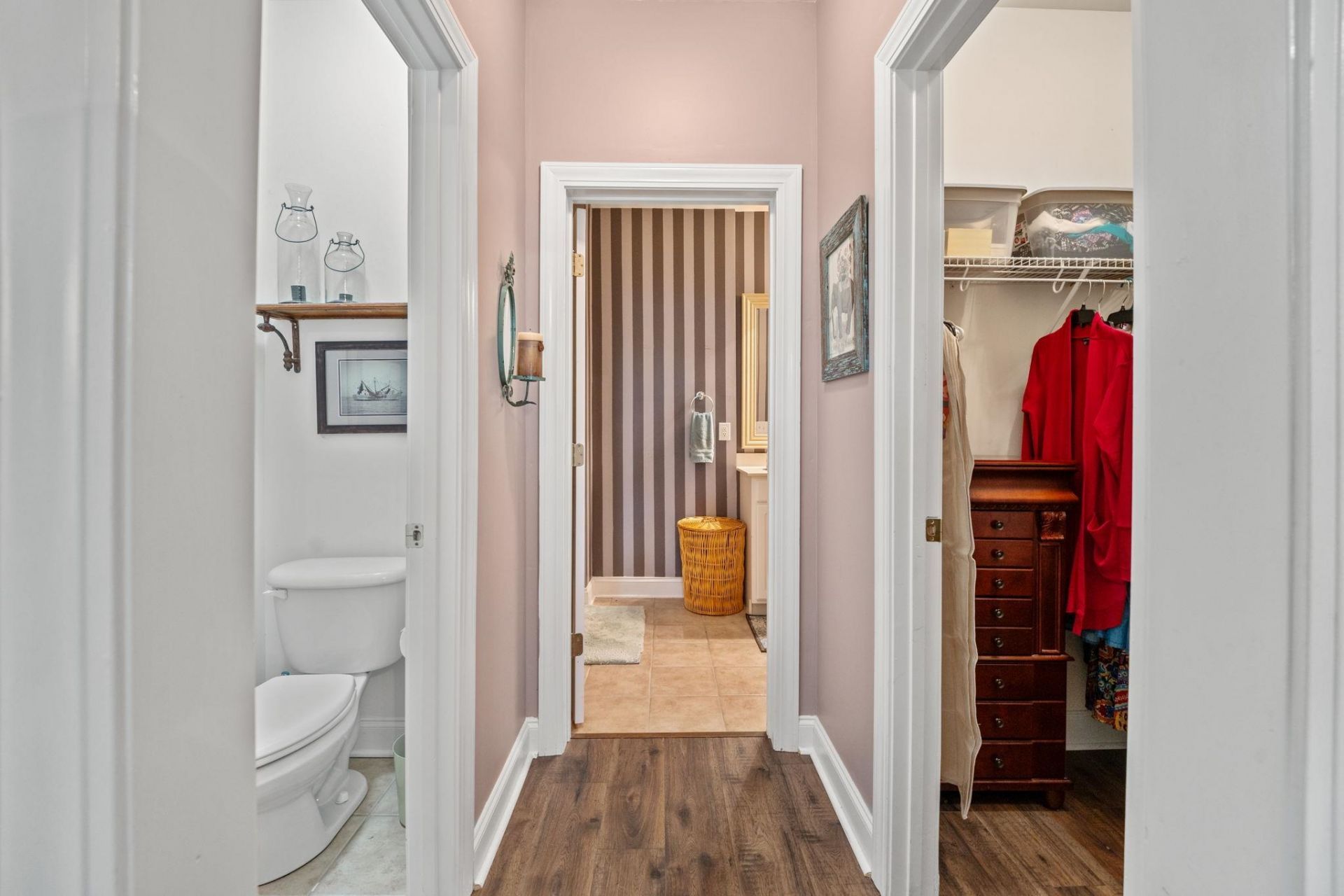 730 Pickering Dr. Photo 13